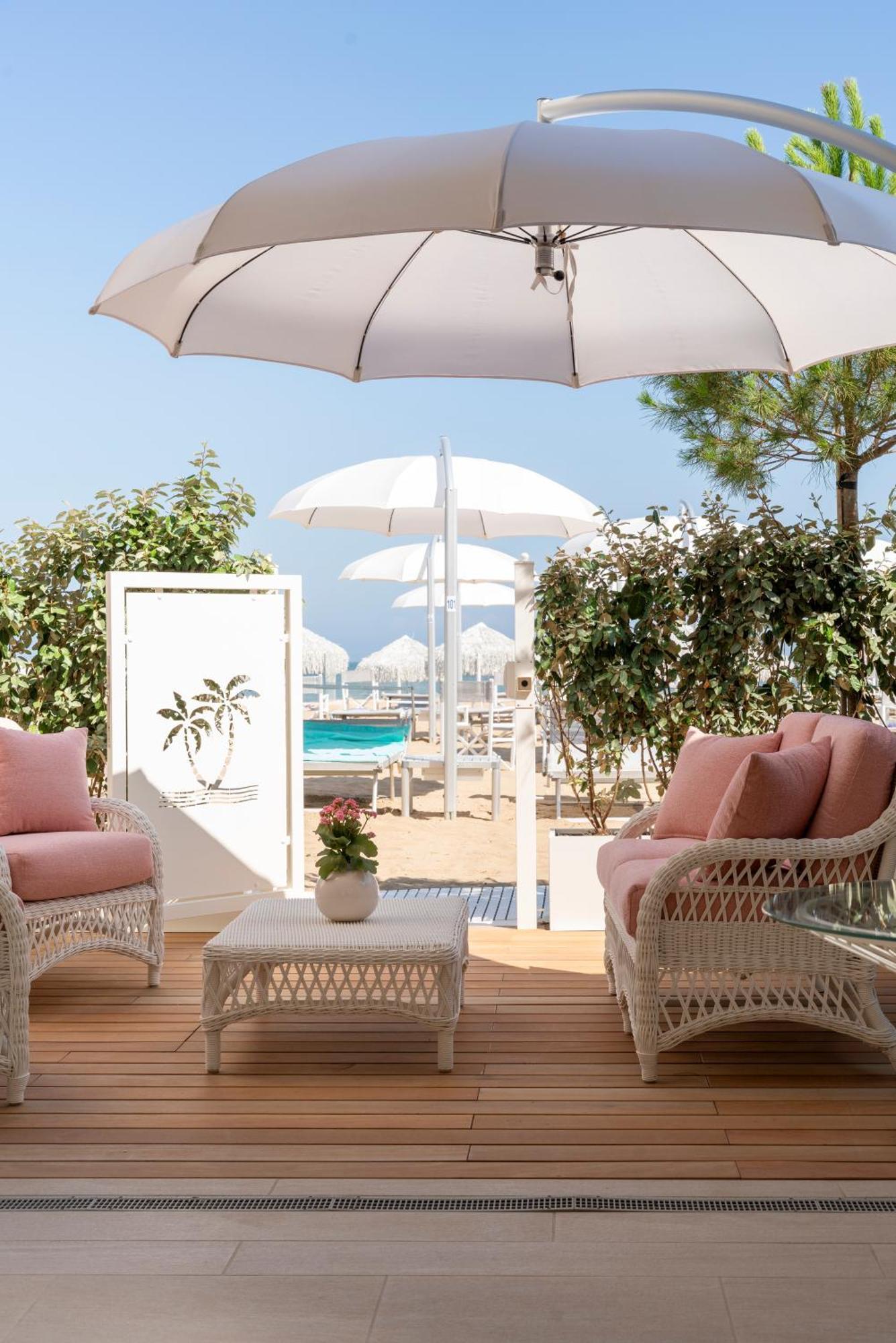 Riviera Hotel 5*